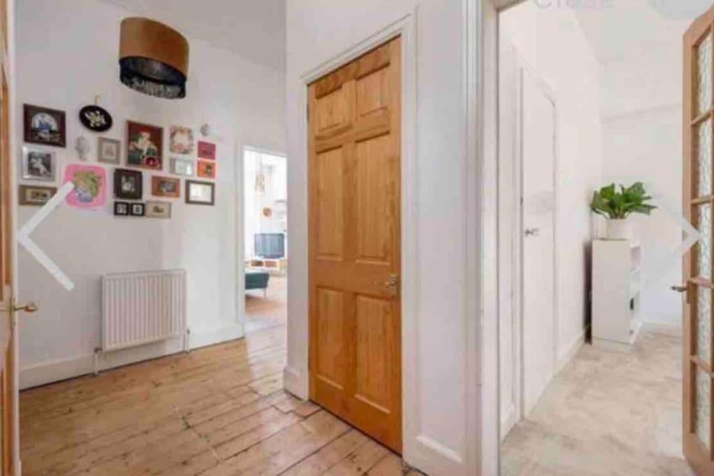Cosy 2 Bedroom Flat In Édimbourg Extérieur photo